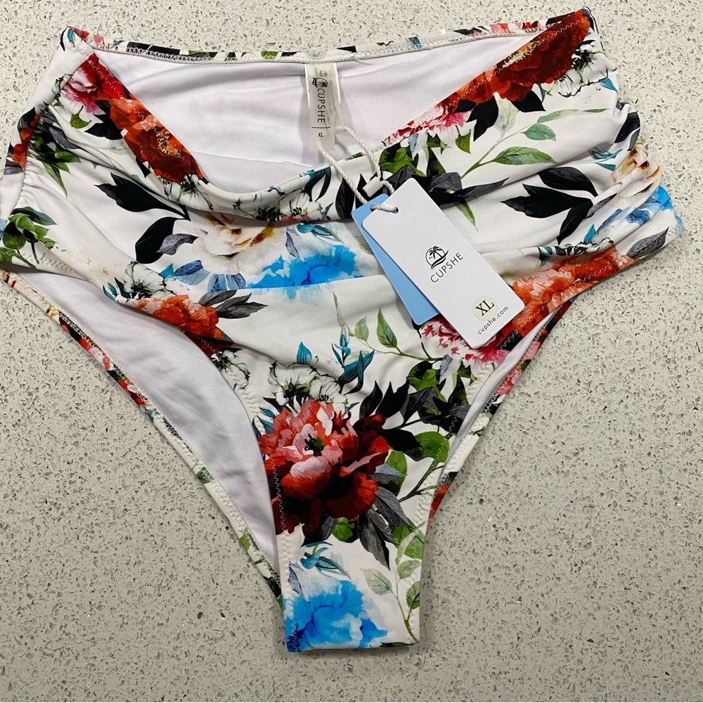 Off Shoulder Ruffle High Rised Bikini w/ extra bottoms - Picture 10 of 16